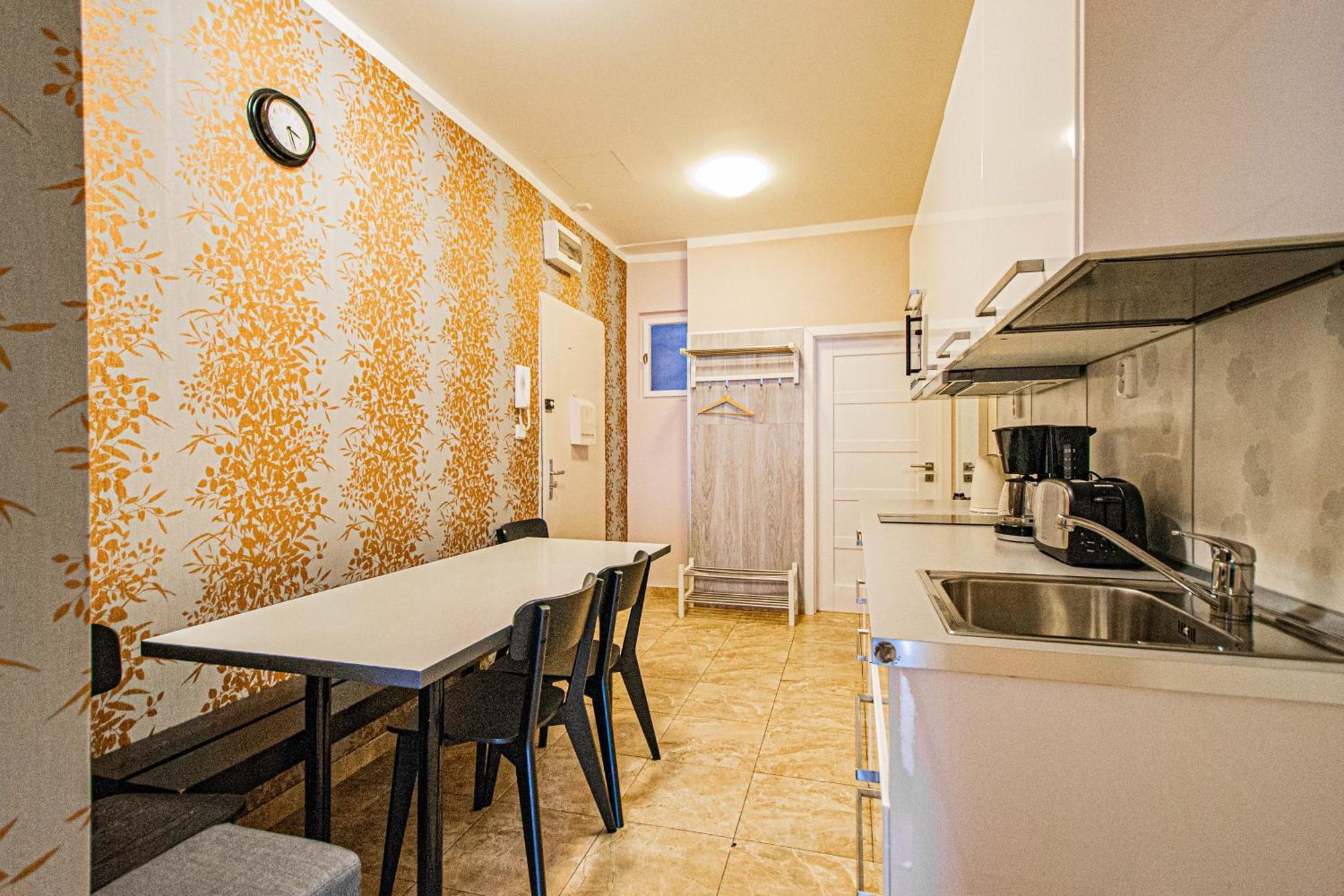 Apartment Old Town Rybna Apt By Ruterra Prague