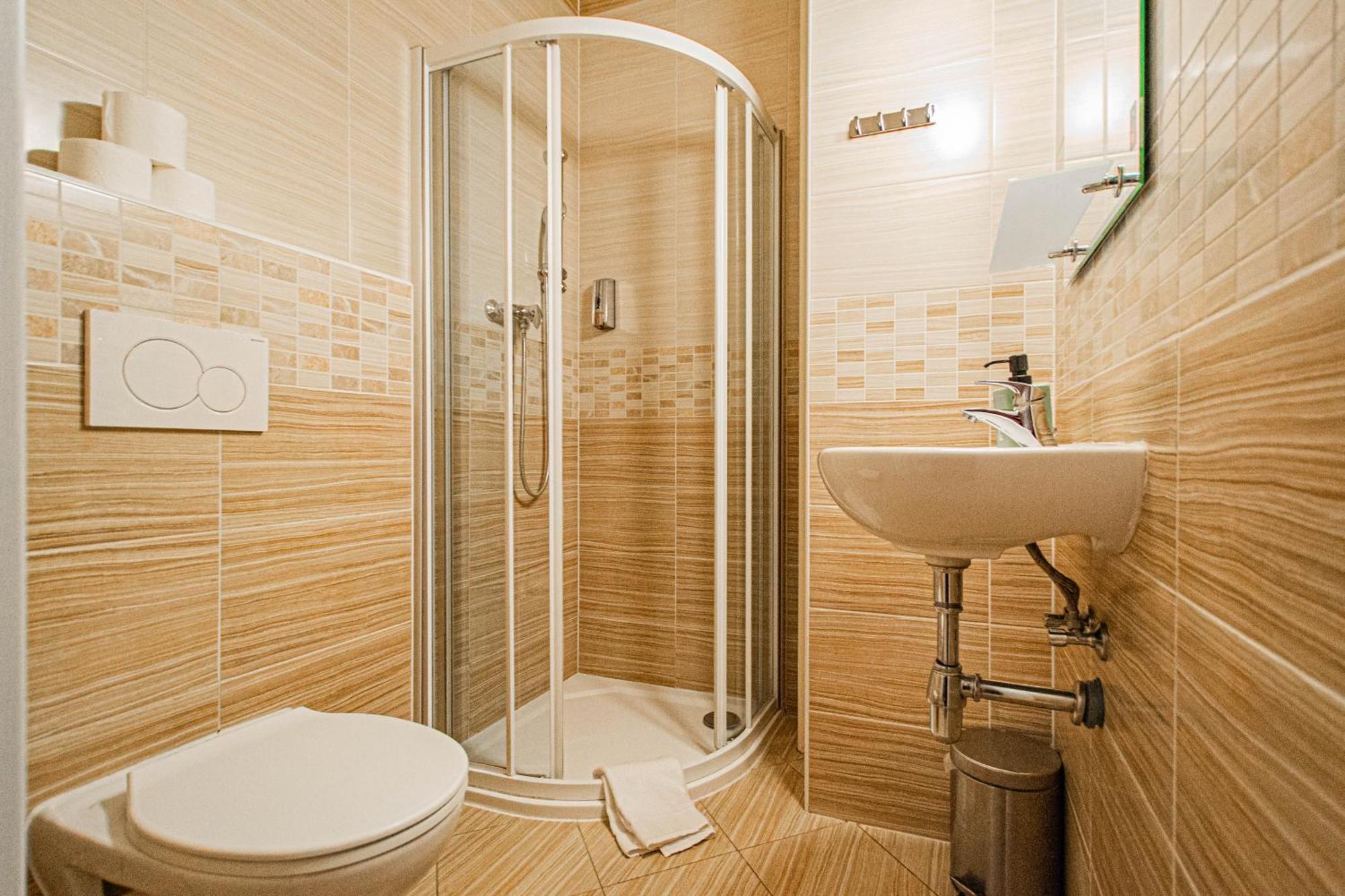Old Town Rybna Apt By Ruterra Apartment