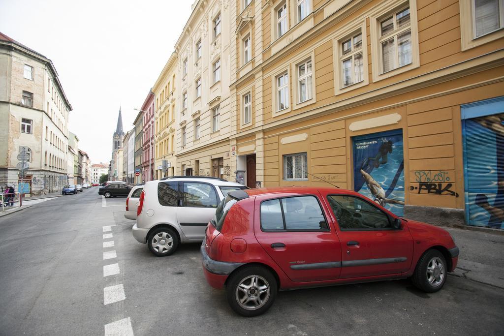 Apartment Comfortable Vlkova Prague