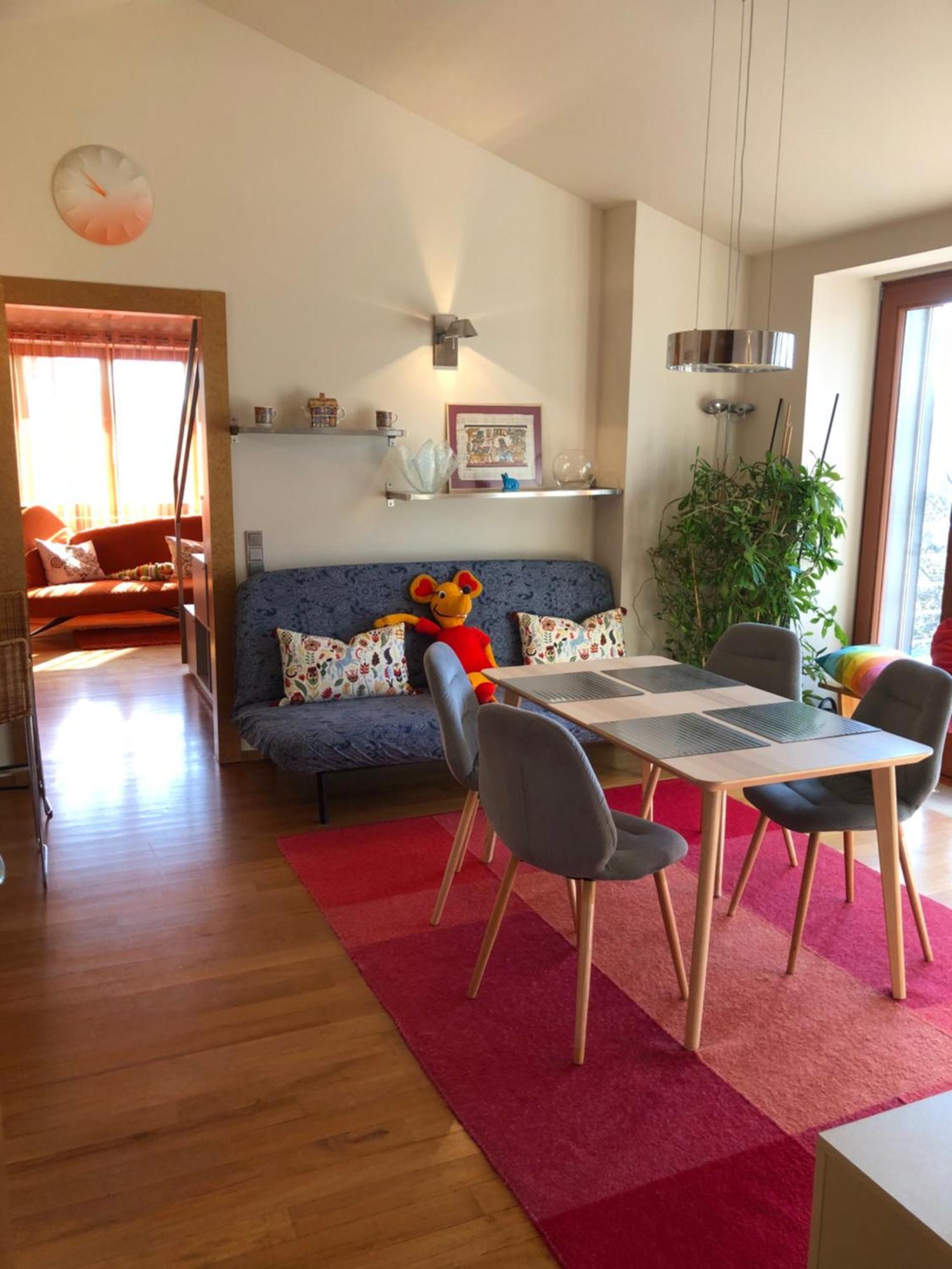Huge Luxury Villa, 6 Beds And Baths, Terraces, Double Garage Prague