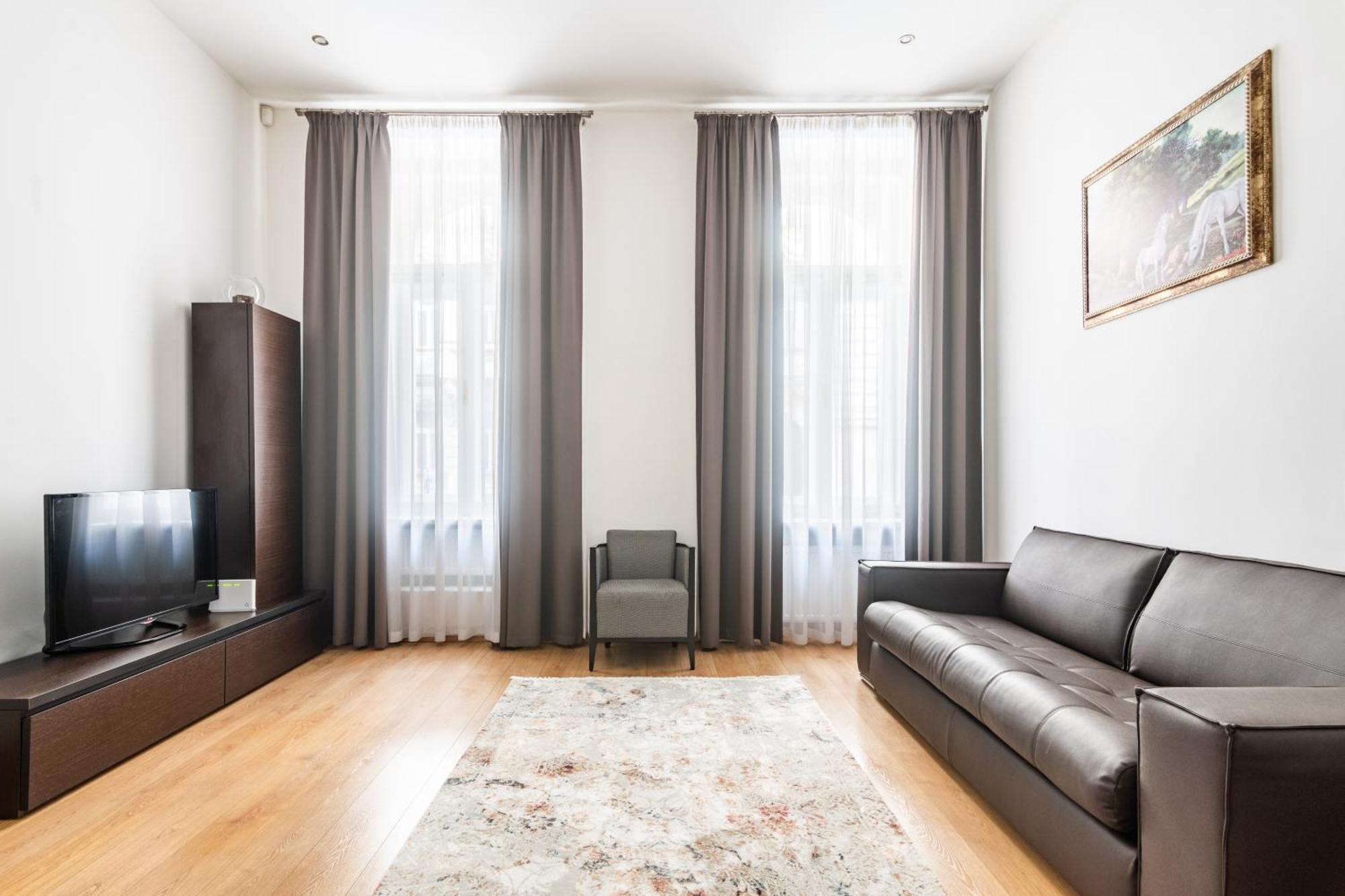 Riverside Palace Daire *