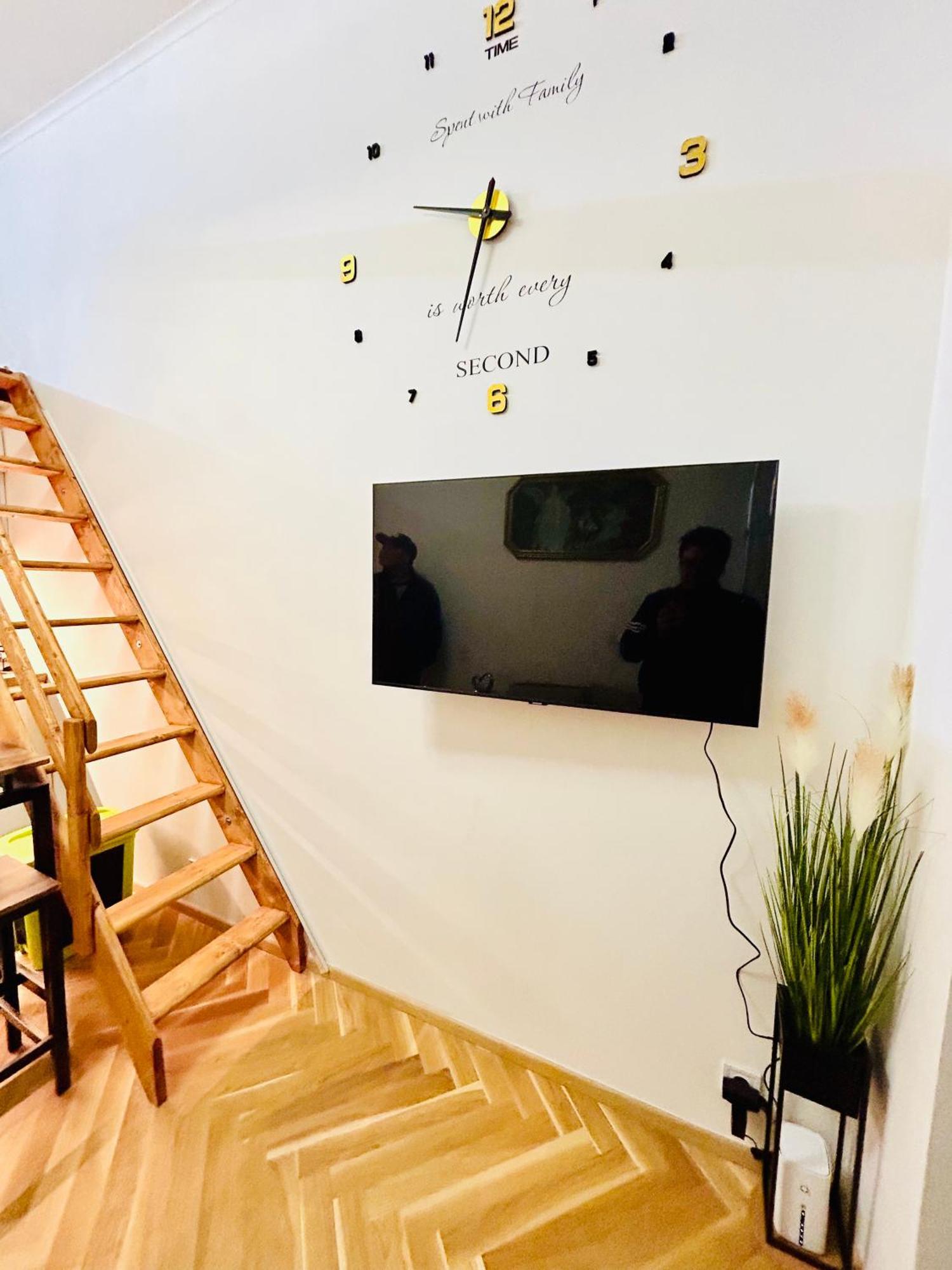 Cozy Design With Terrace Prague