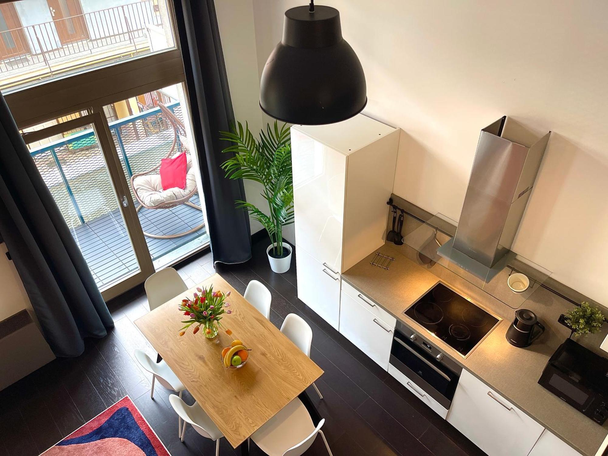 Duplex With 3 Bedrooms *