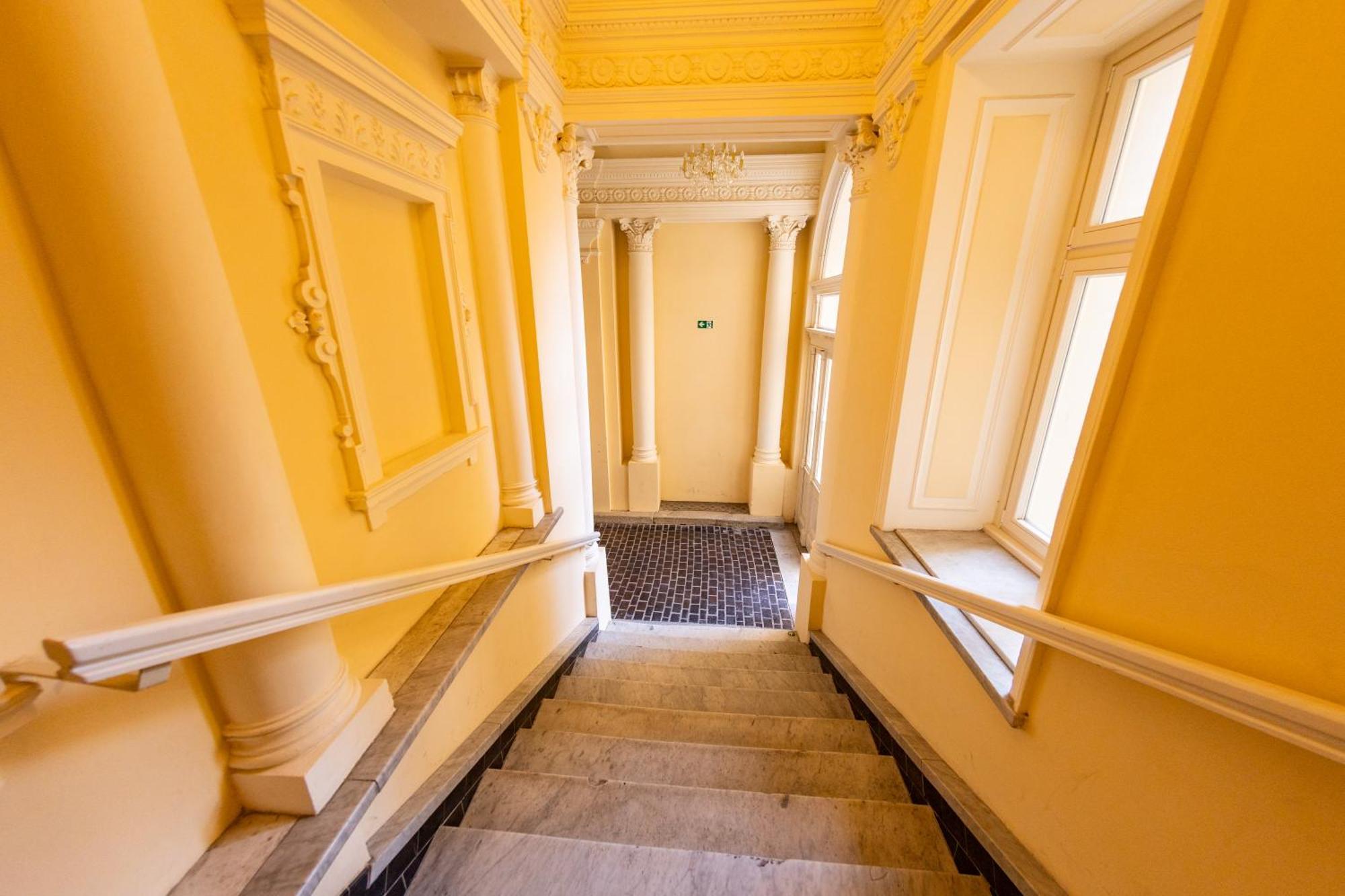 Wenceslas Square Apartment Prague