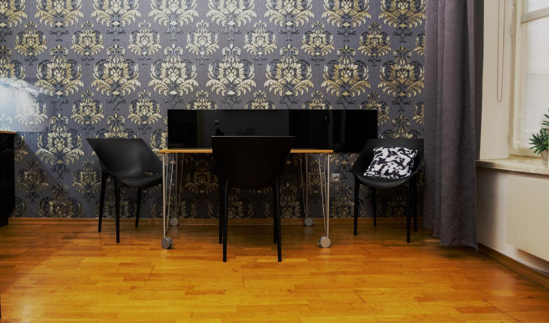Extravagant In Apartment Prague