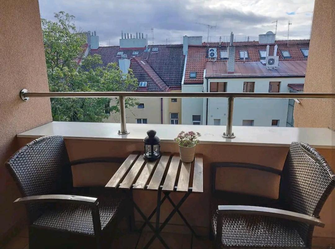 Cozy Rooftop With Balcony Prague