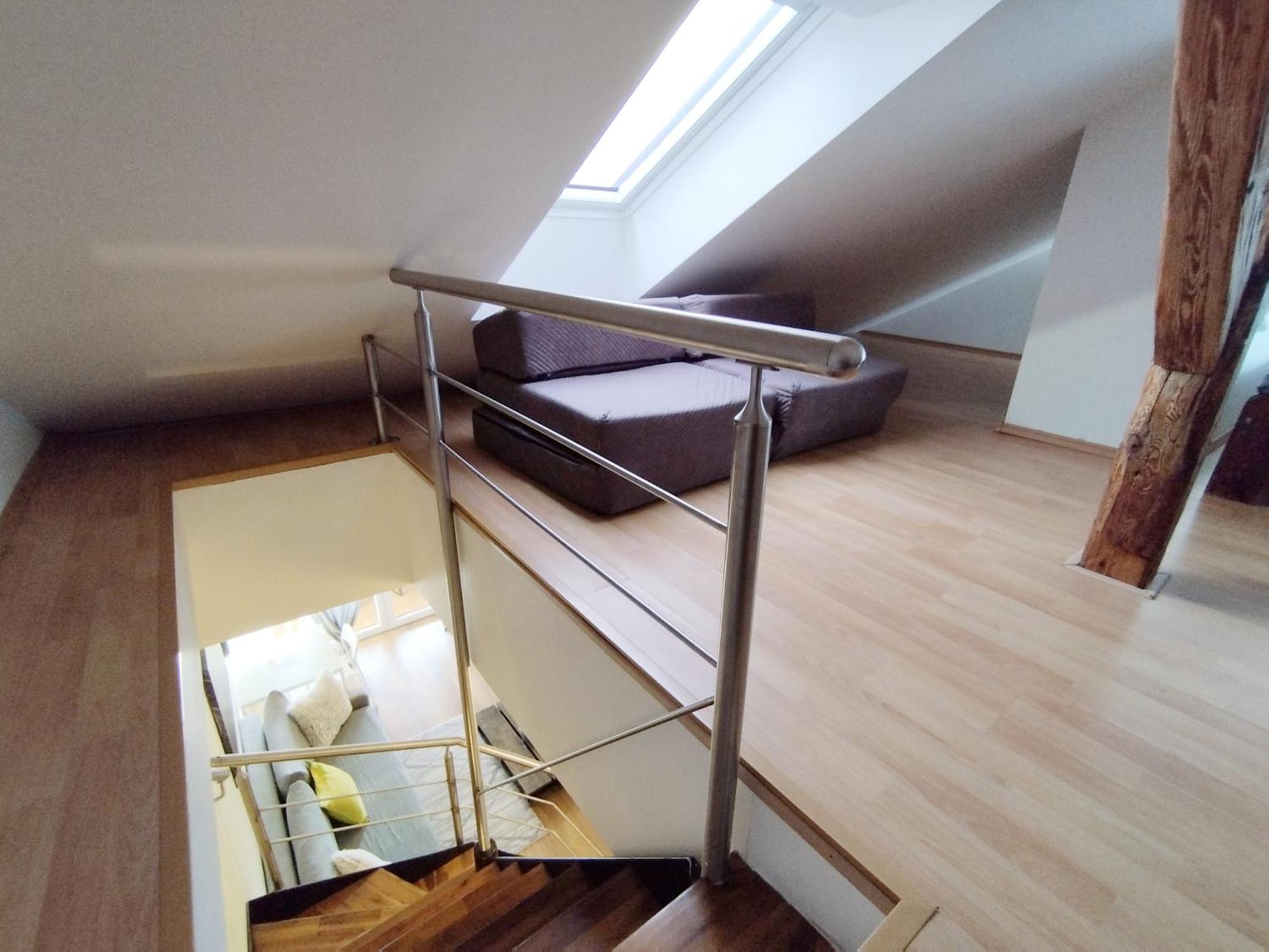 Cozy Rooftop With Balcony Prague