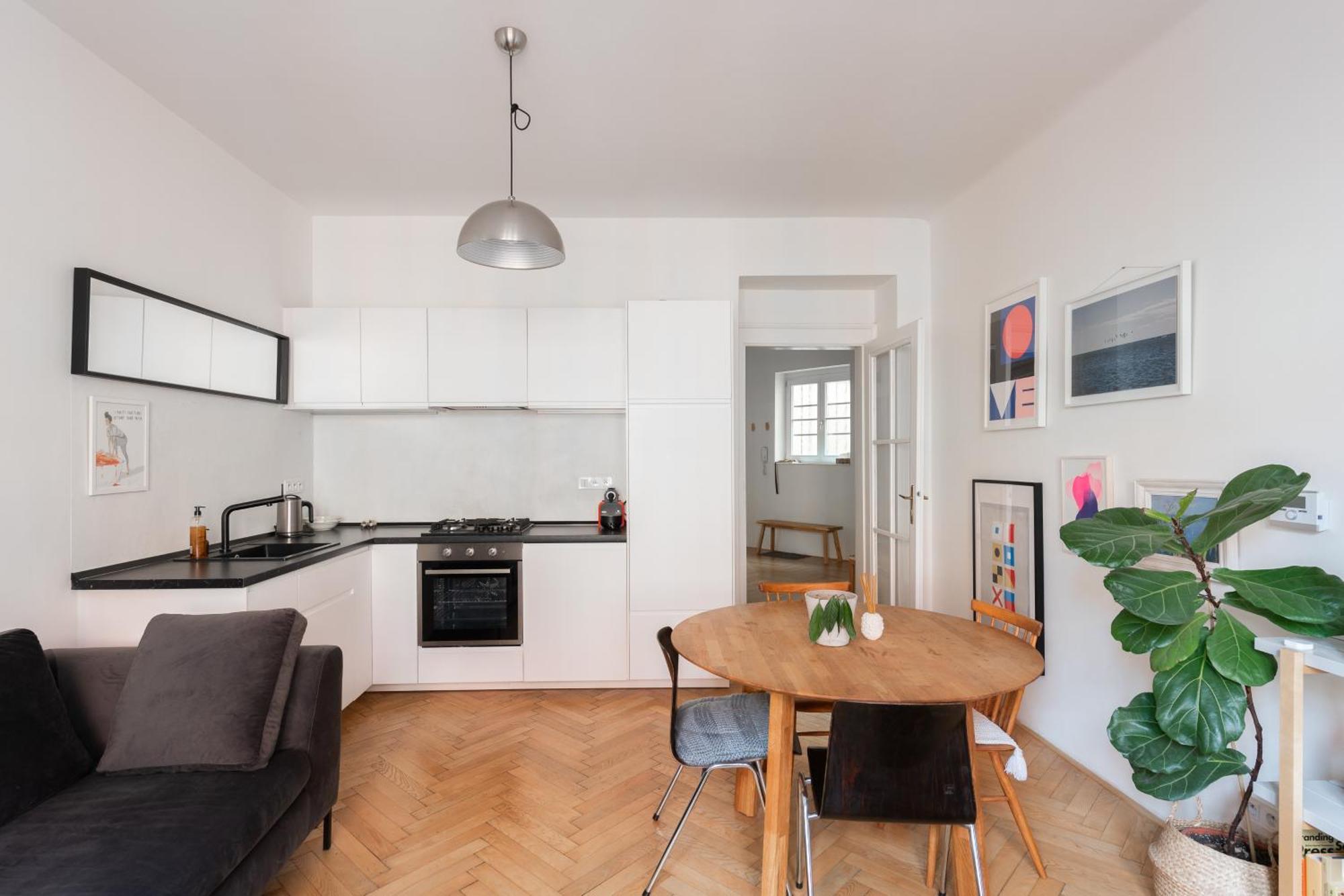 Gallery Apartment *