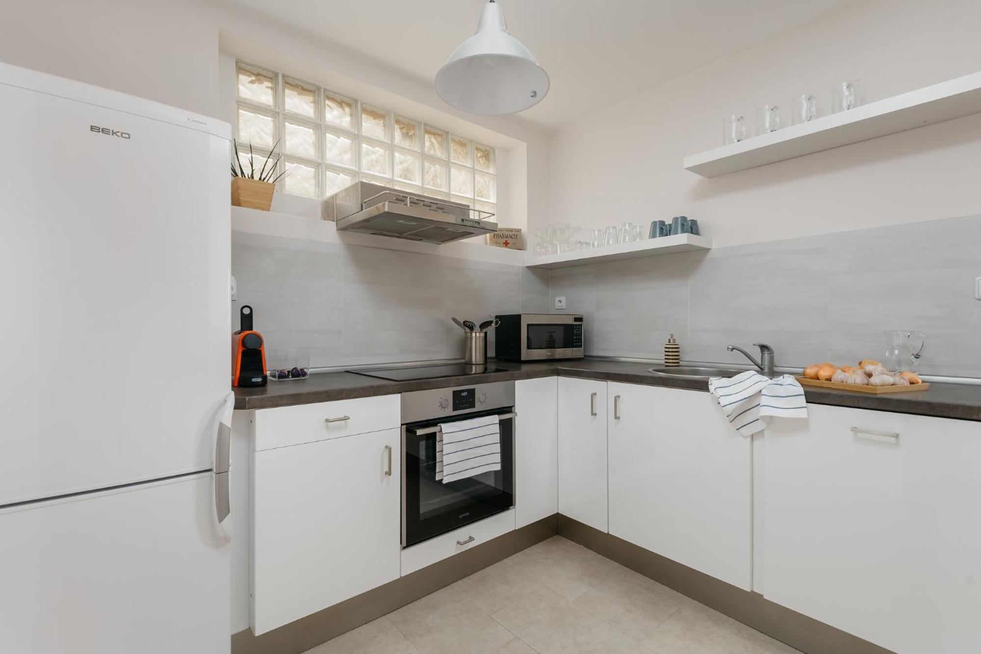 Apartment Roy 2 Bdr With Castle View, Parking & Ac