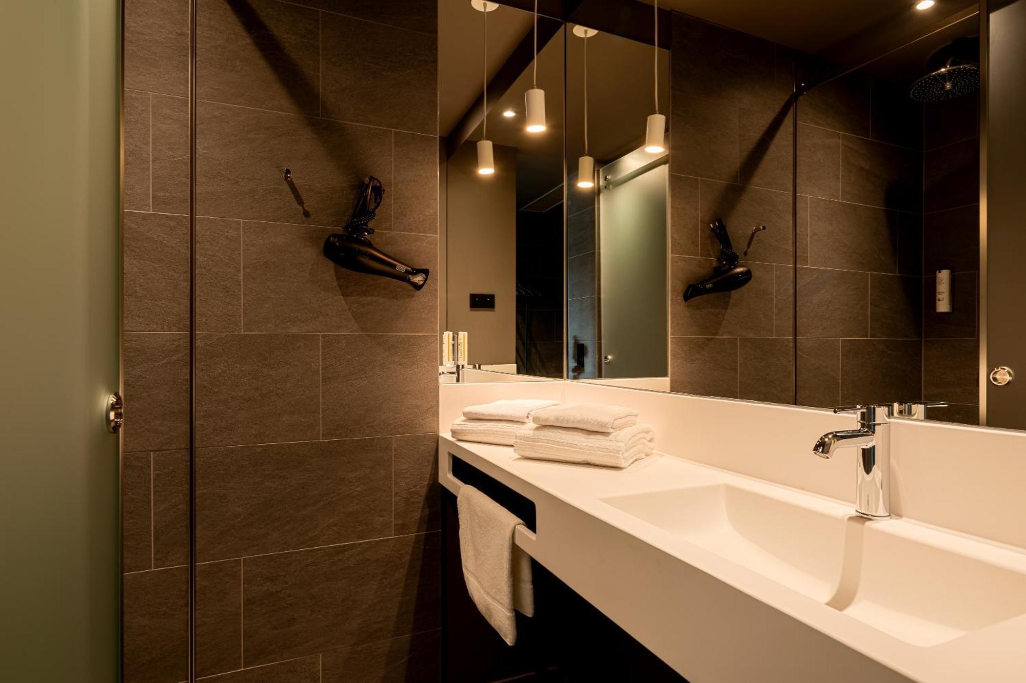 Otel Zleep 3*