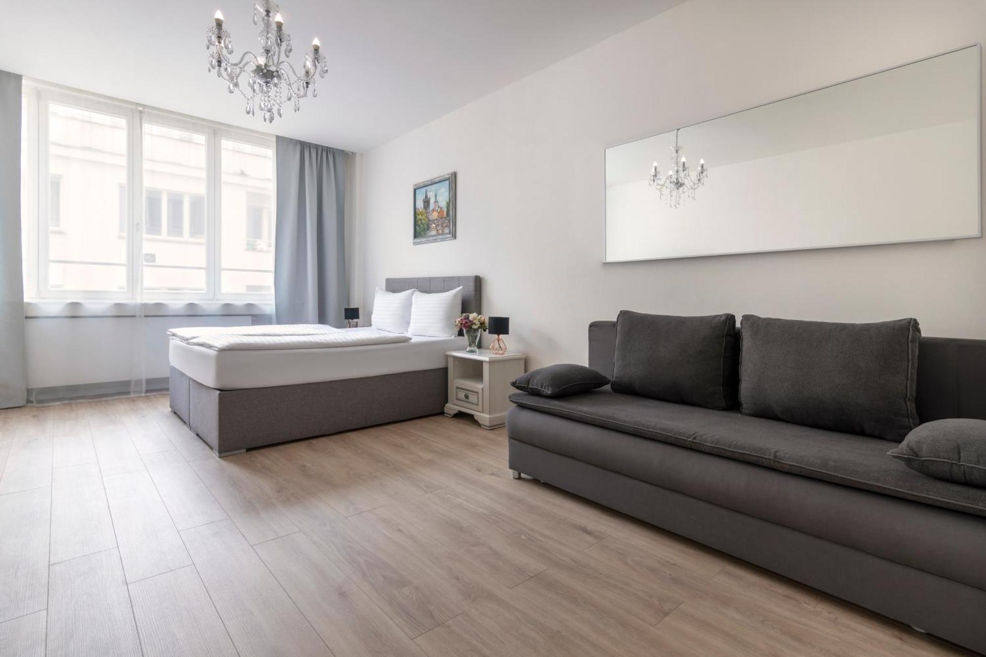Apartment Serenity And Prague