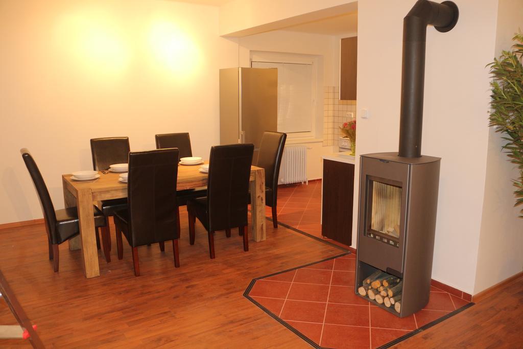 Holiday Green Park Bechovice I Tatil Evi