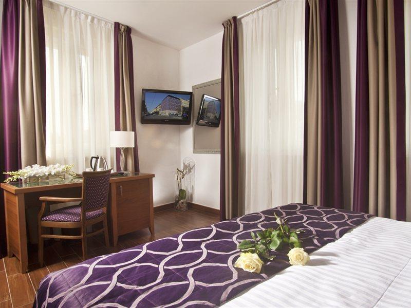 Otel Galileo Prag