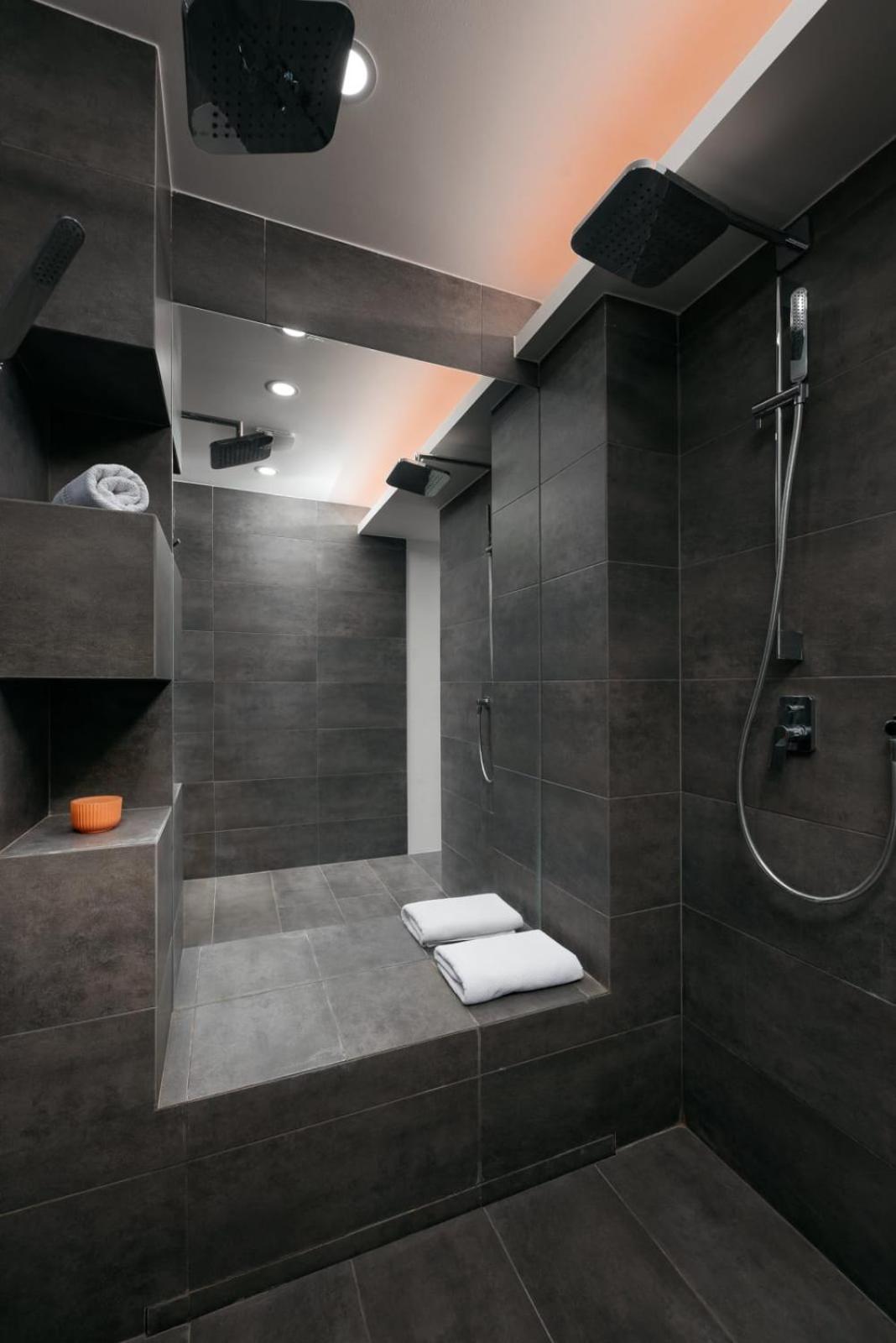 Apartment Dot 3 Bdr With Tyn Cathedral View & Ac Prague