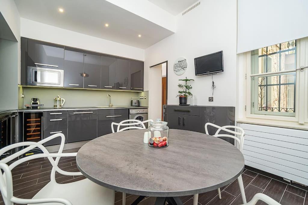 Luxurious Two-bedroom In The Old Town Apartamento Praga