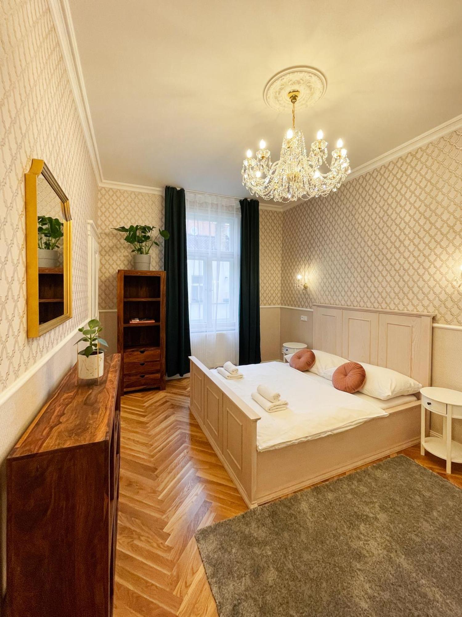 Stupartska - Premium Old Town Apart Otel
