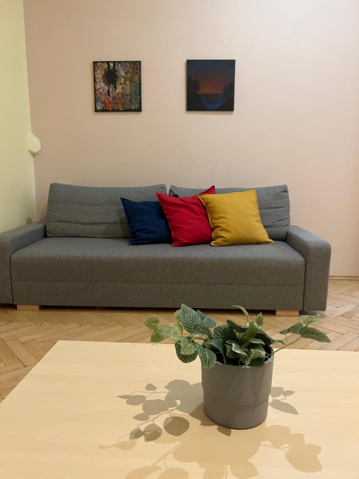 Party House - Ve Smeckach 18, Center!! Apartment Prague