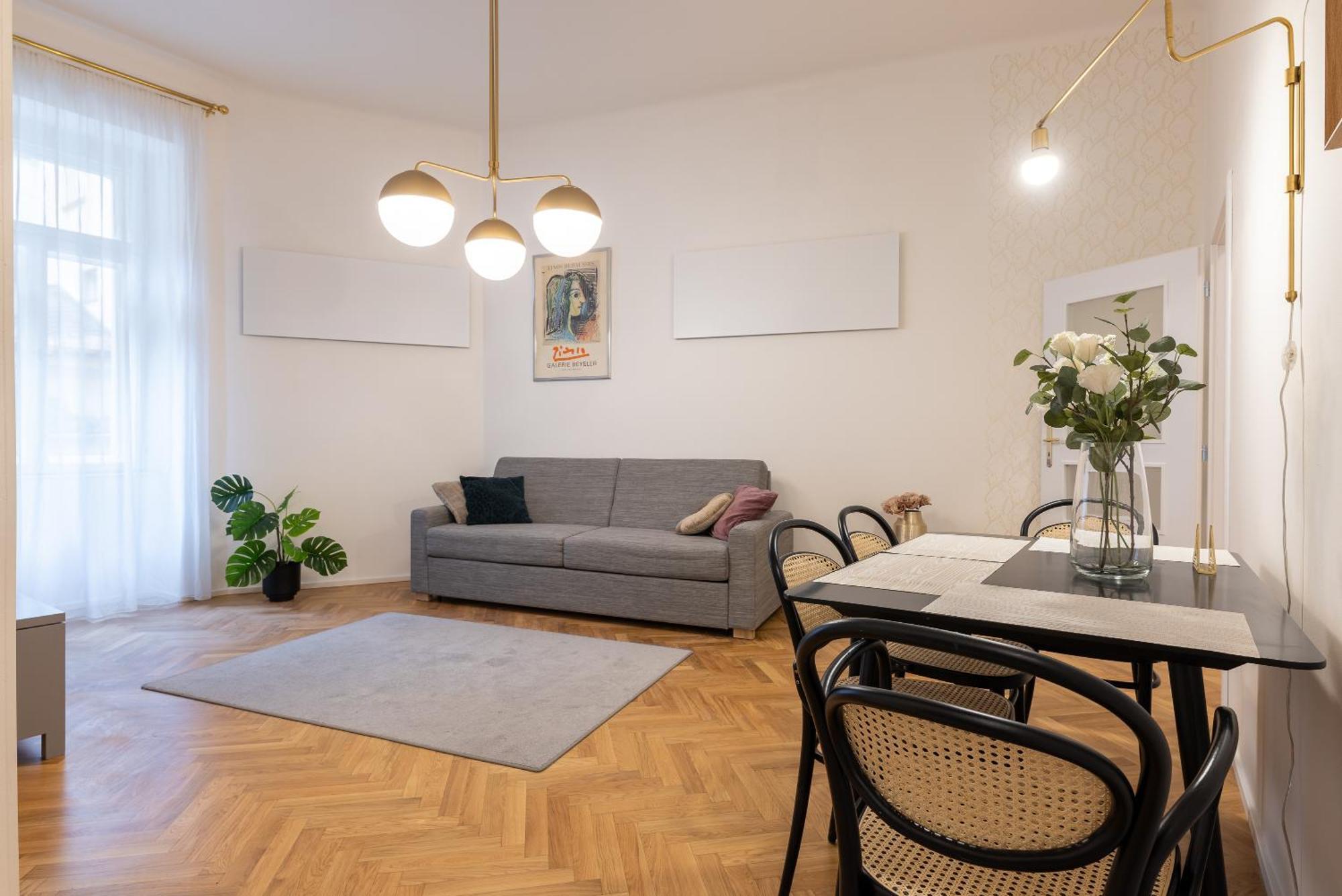Stylish Old Town By Easybnb Apartment