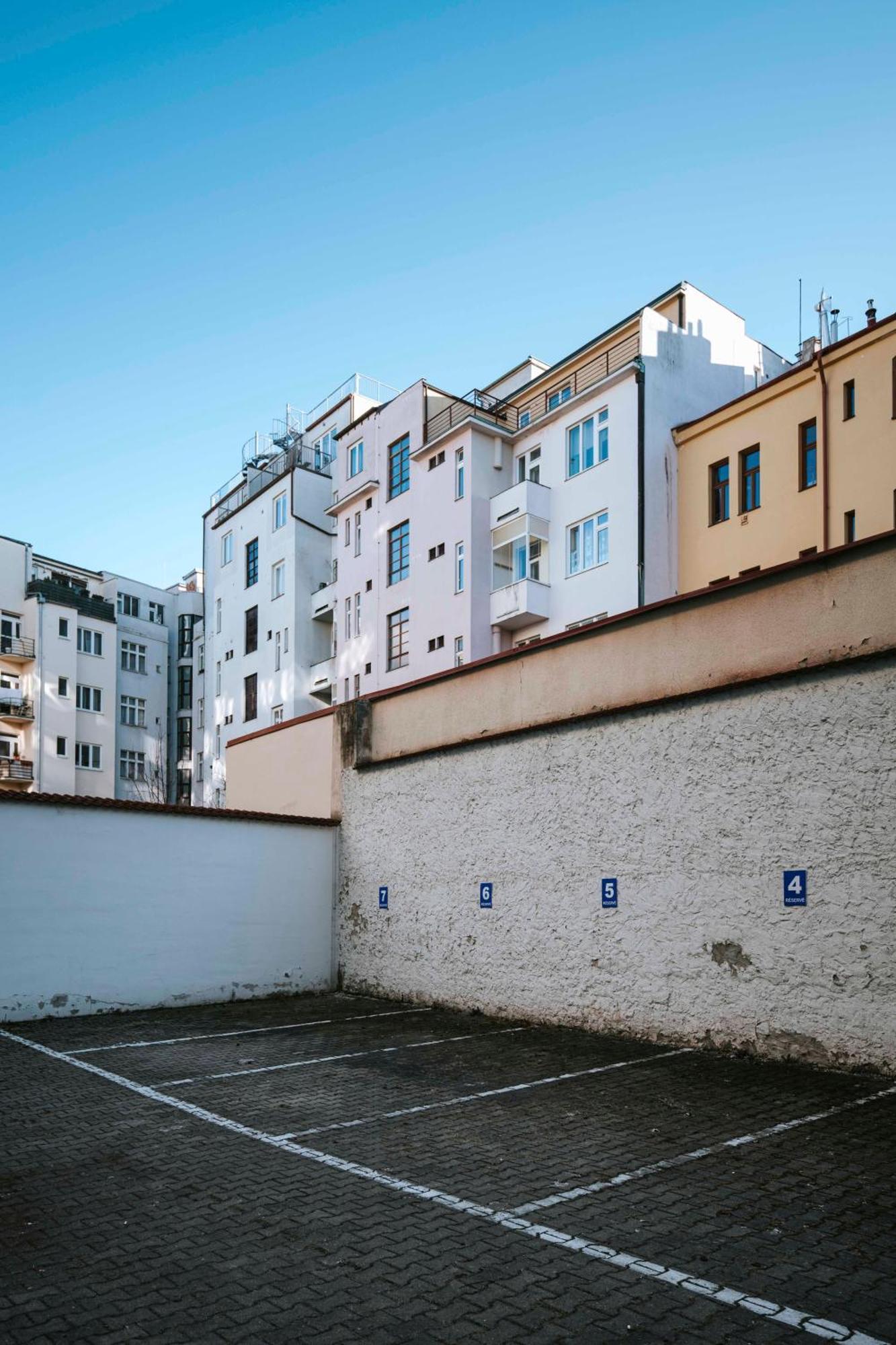 Apartment 150m² 4br Duplex Near Metro & Center
