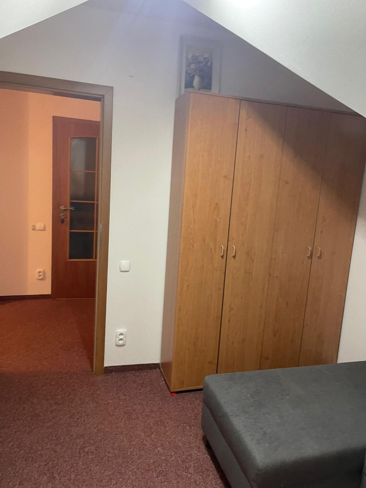 Soukroma Loznice S Terasou A Pracovnou * Prague