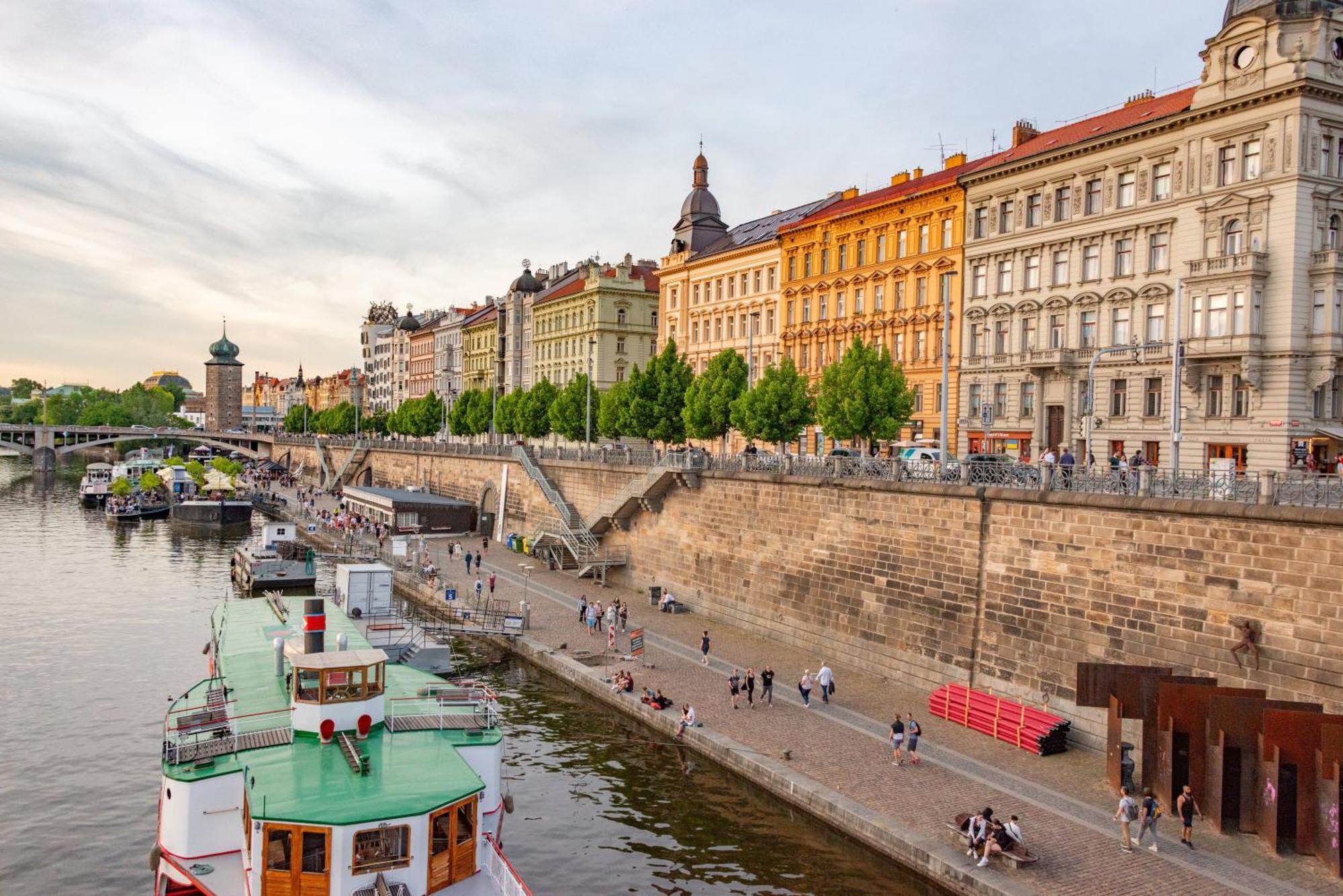 Daire Helen Homestay Vysehrad