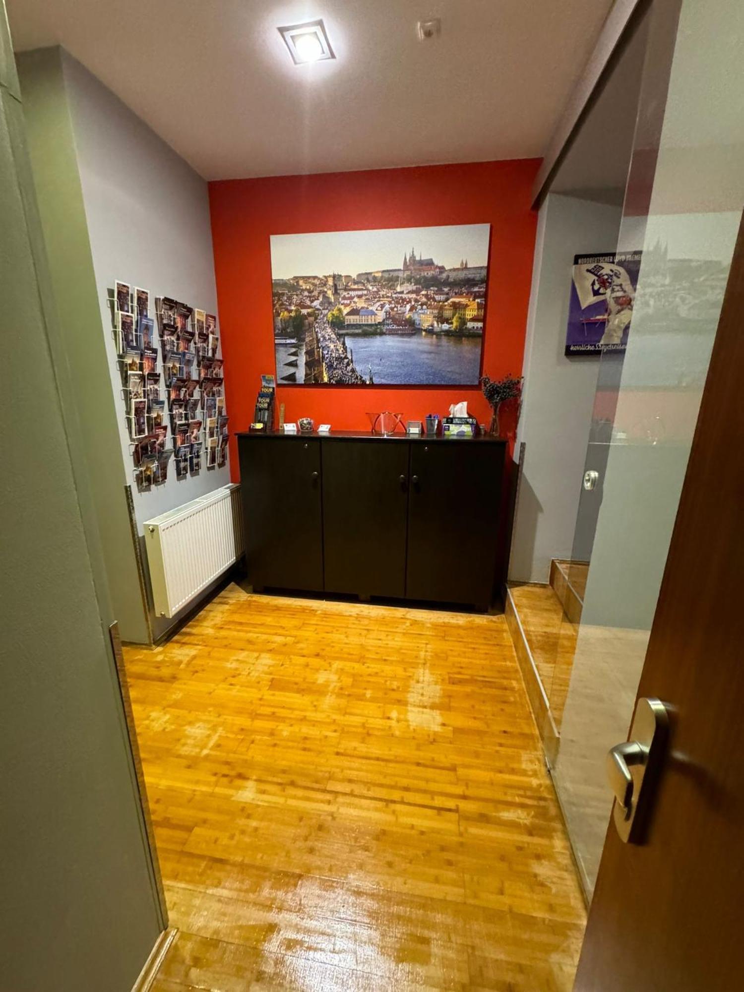 Central Studios 3* Prague