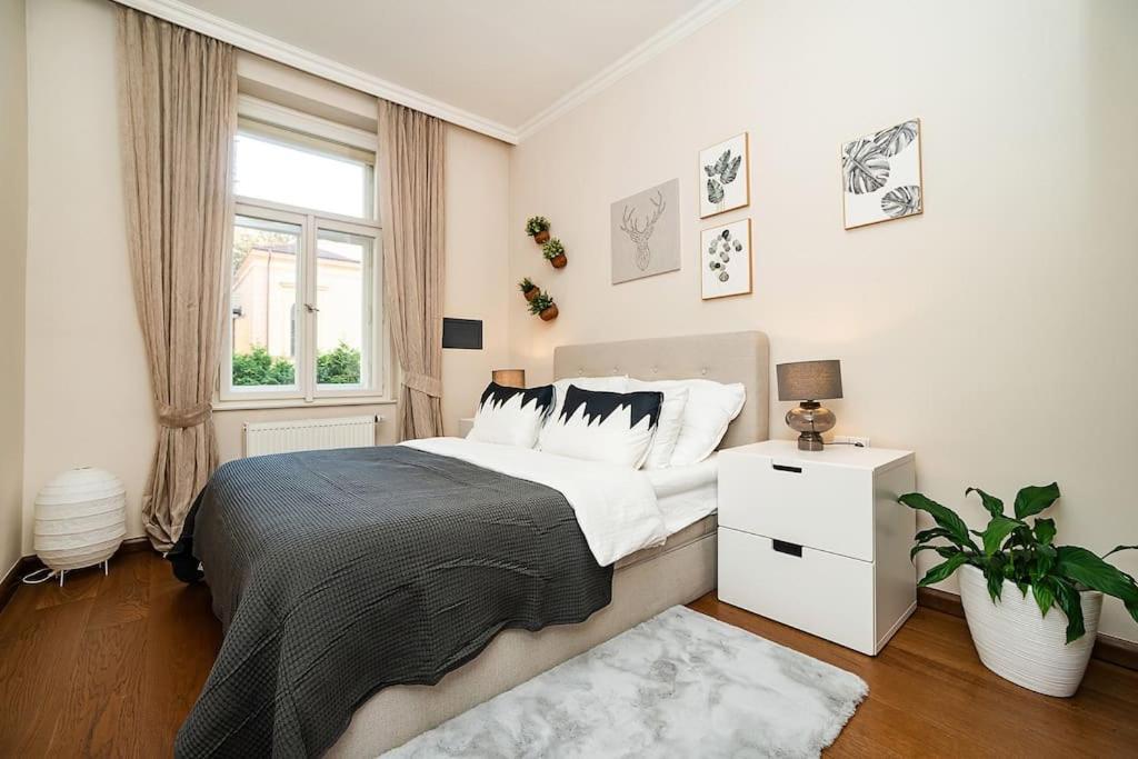 Oriental Touch River Apartment Prague