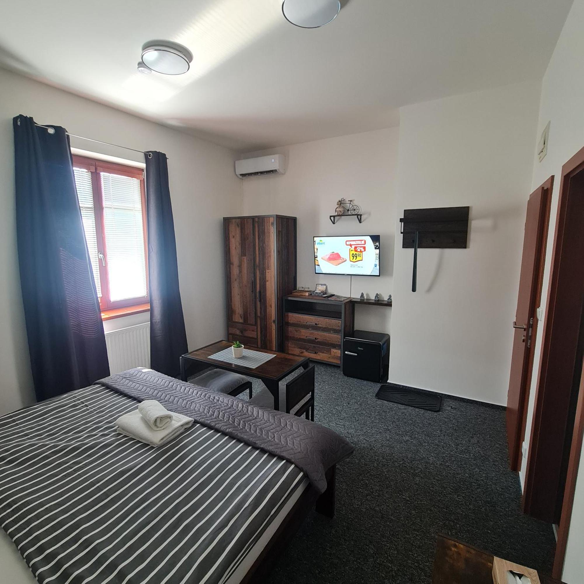 A Restaurace Simanda 3* Prague