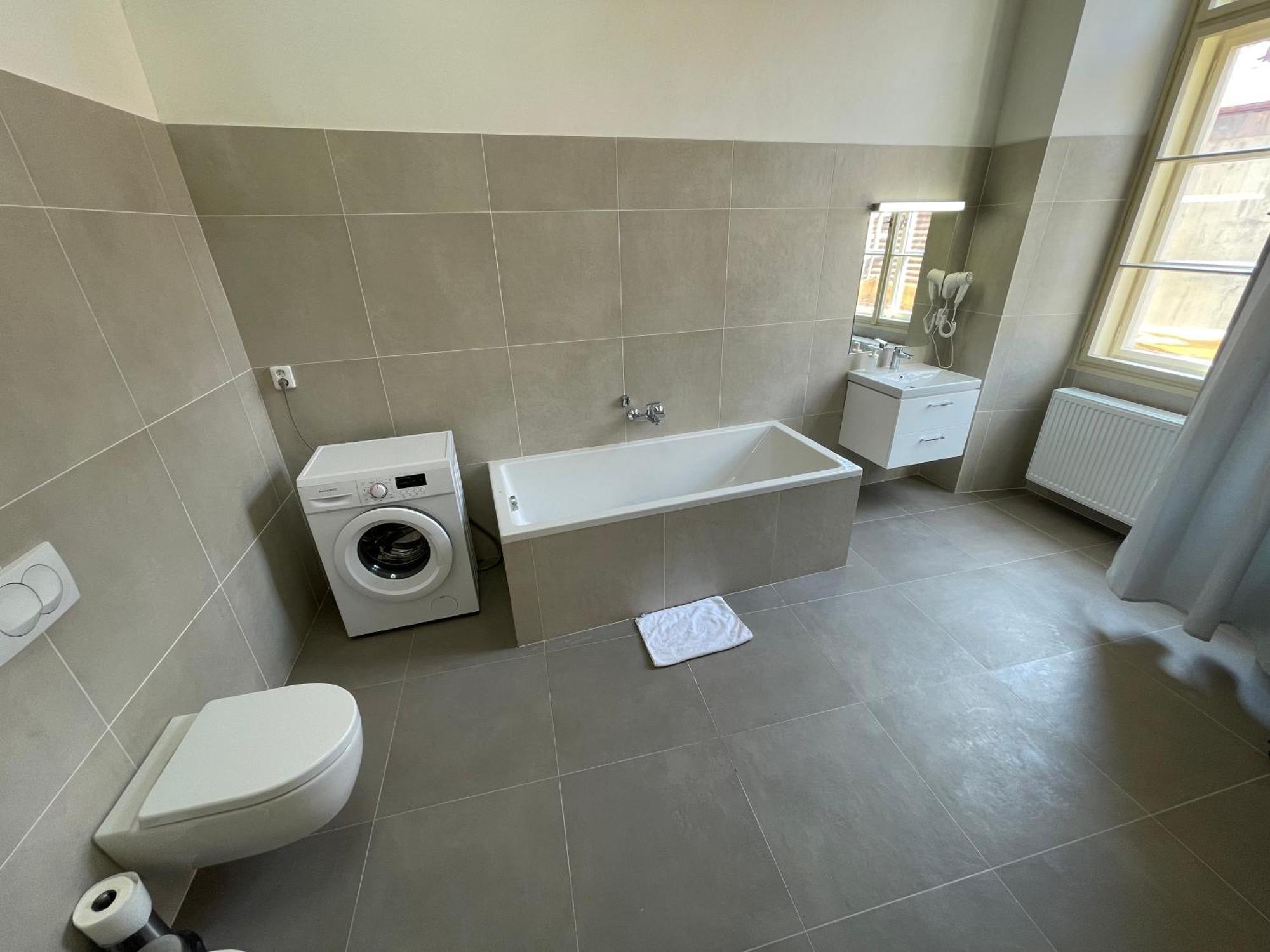 Appart hôtel Old Town Square 4*