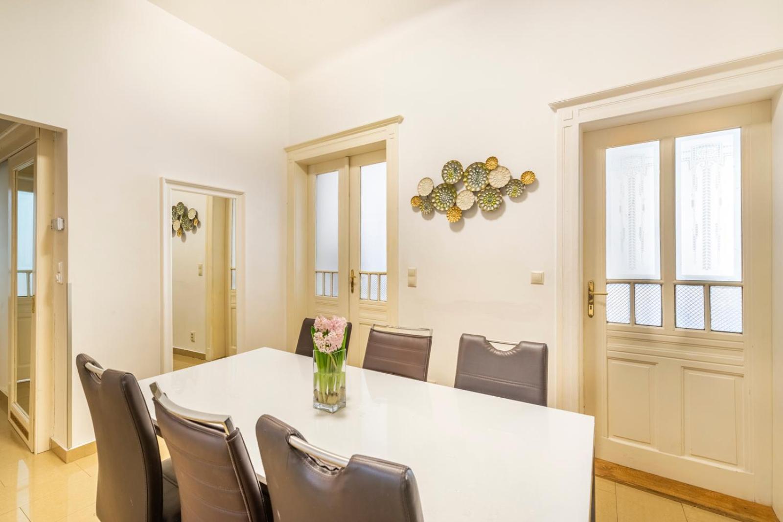 Appart hôtel Old Town Square 4*