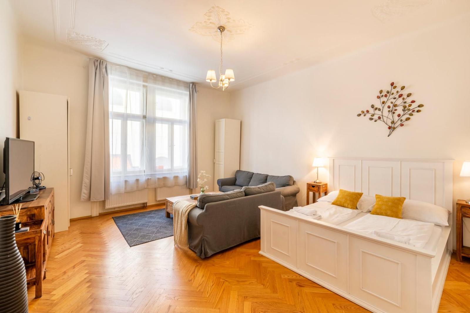 Appart hôtel Old Town Square 4*