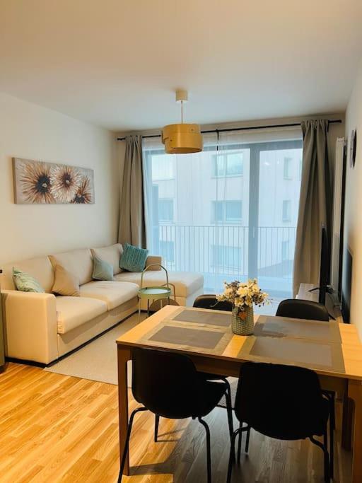 Nika 5 Apartamento