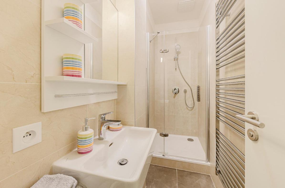 Maison 1832 C Apartment Prague