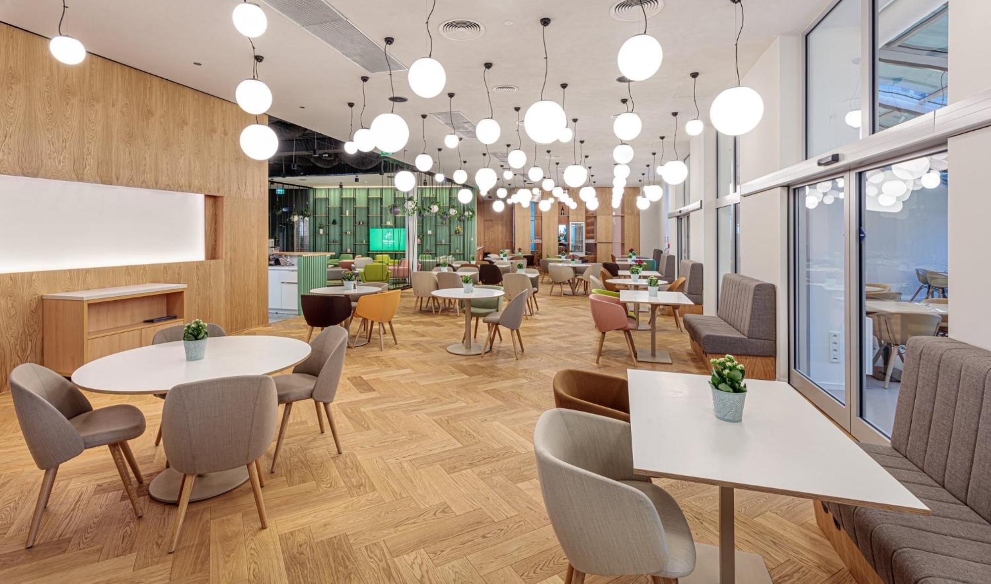 By Ihg 4* Prague