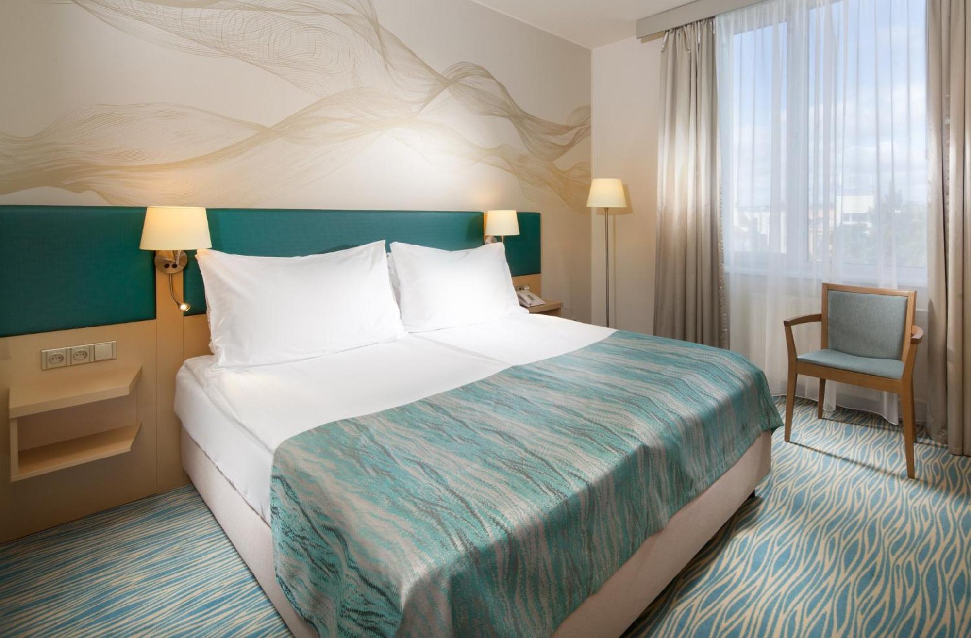 By Ihg Hotel Prag