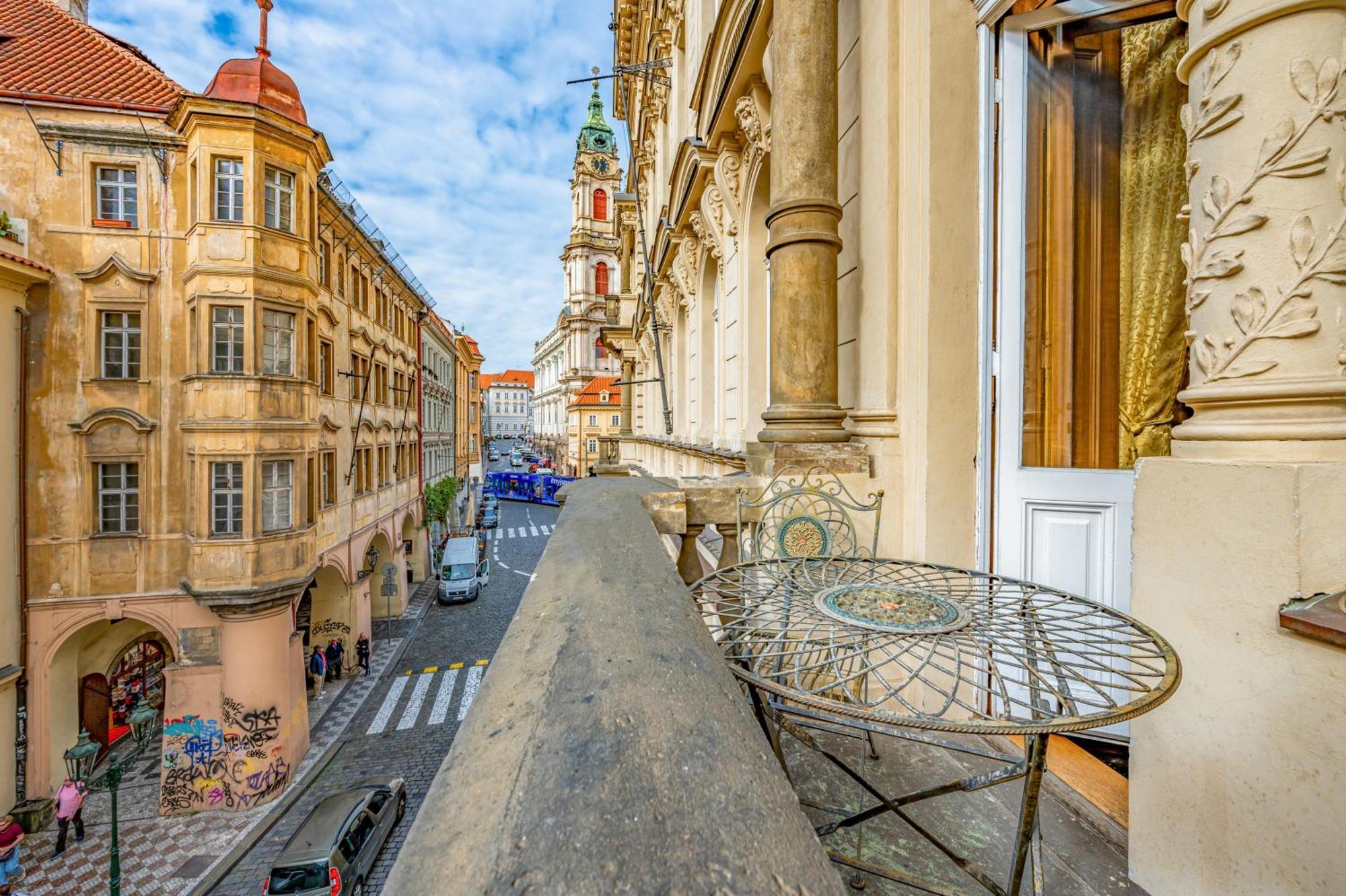 Malostranska Apart Otel