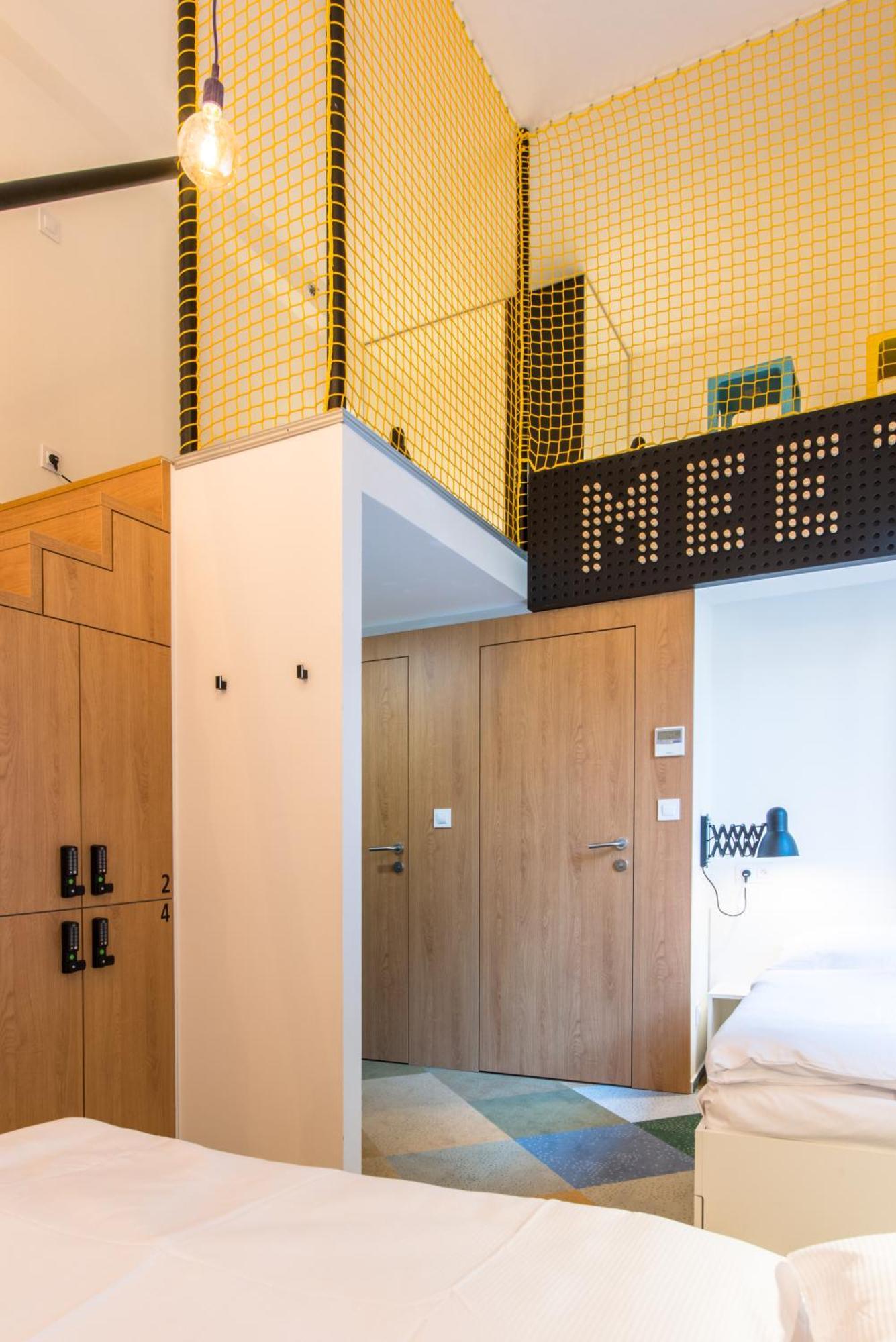 Meetme23 Hotel 3*