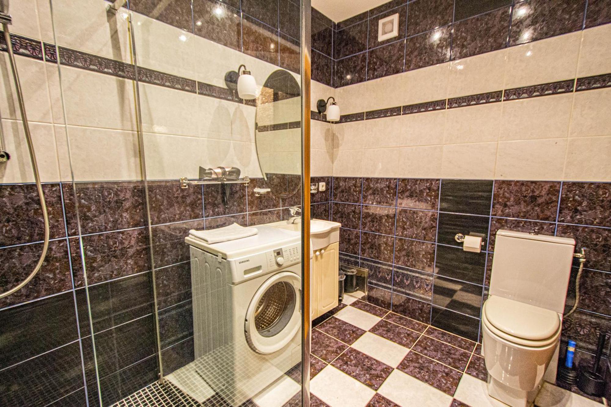 Main Square Sauna And Fireplace Appartement *