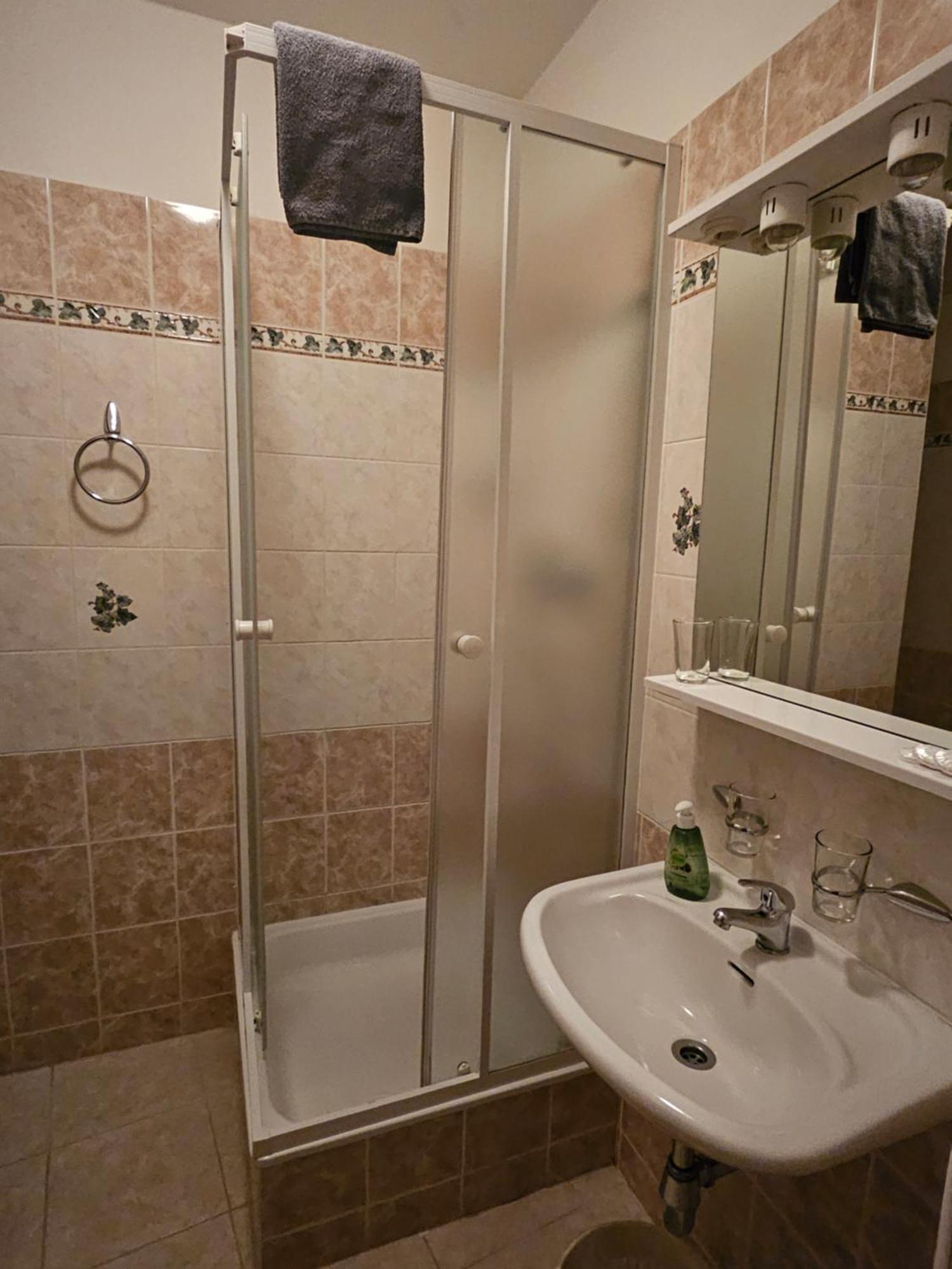 Brezina Hotel 3*