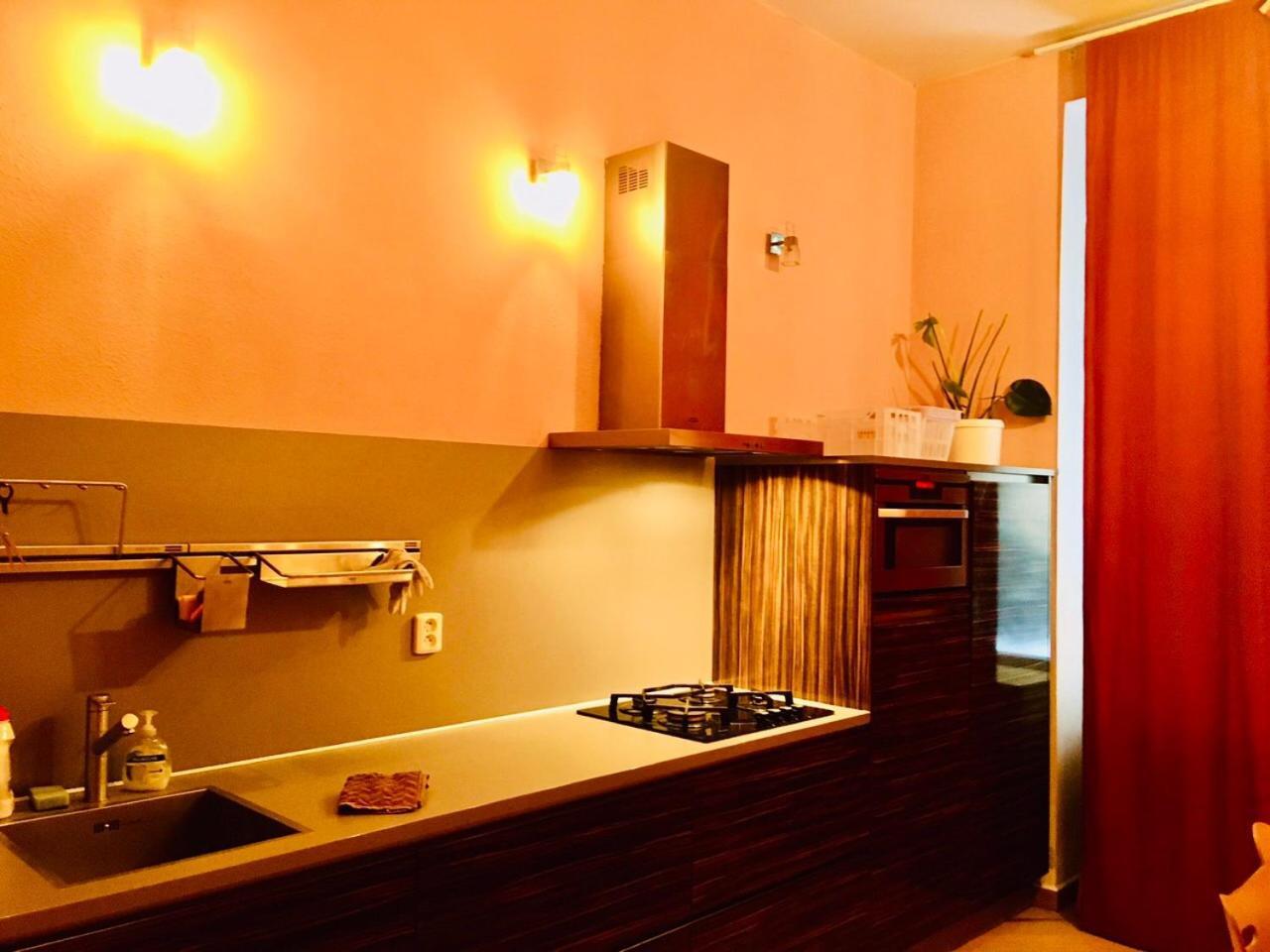 In Square 2 Apartment