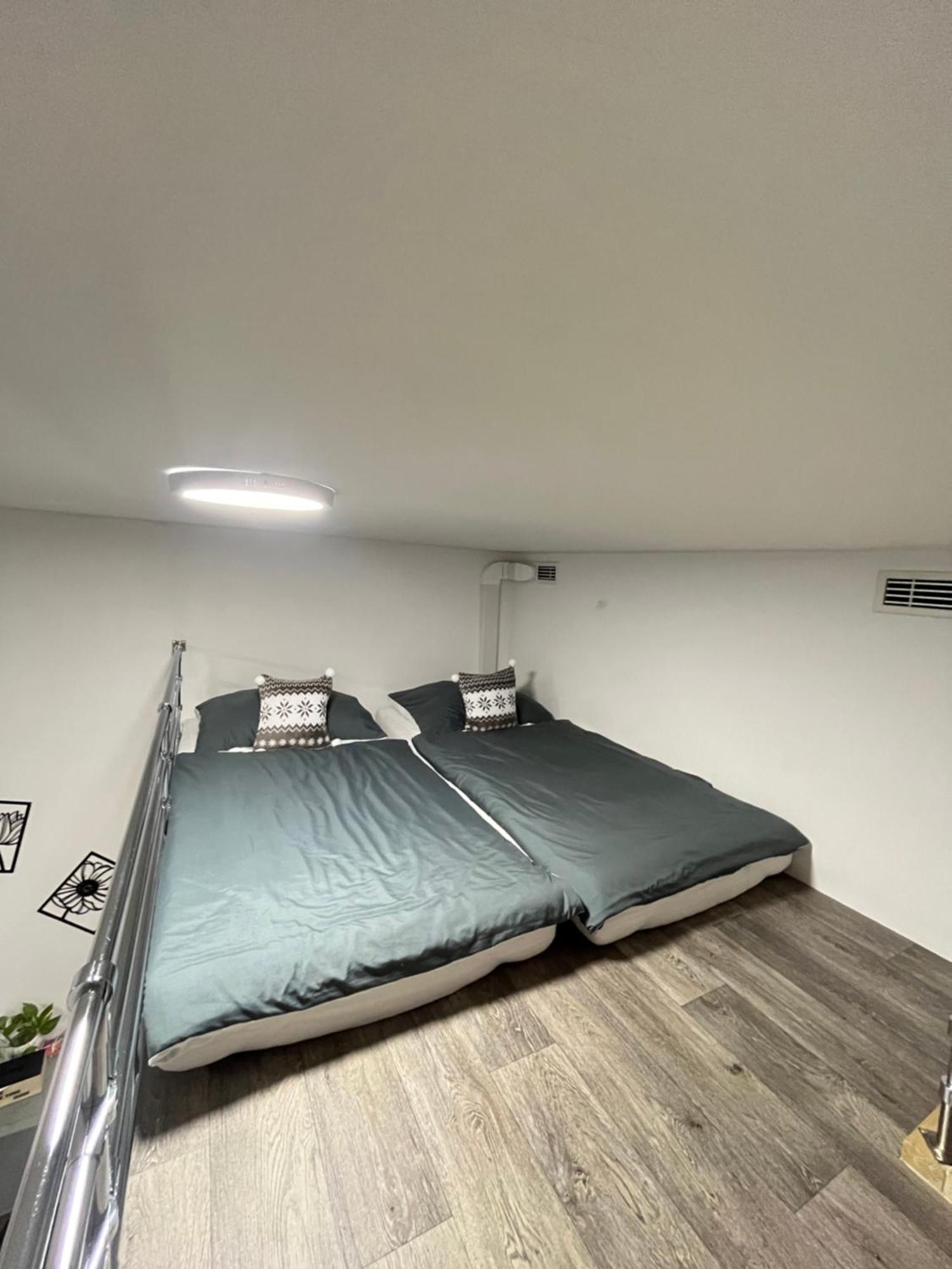 Apartment Vit - Free Parking - O2 Arena Prague