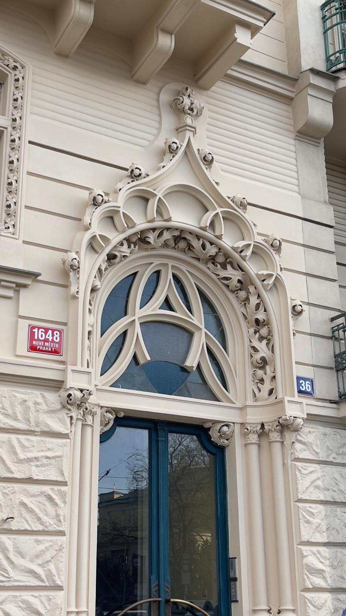Center Of 369 Apartment Prag