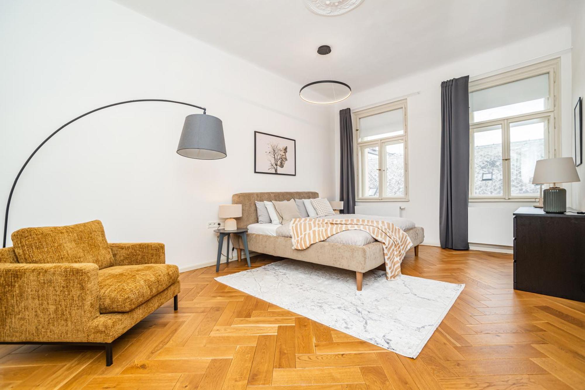 Luxurious 3bed Very Spacious In The Area Daire *