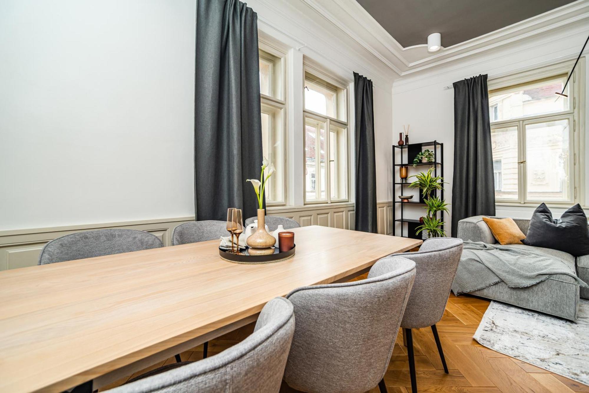 Daire Luxurious 3bed Very Spacious In The Area *