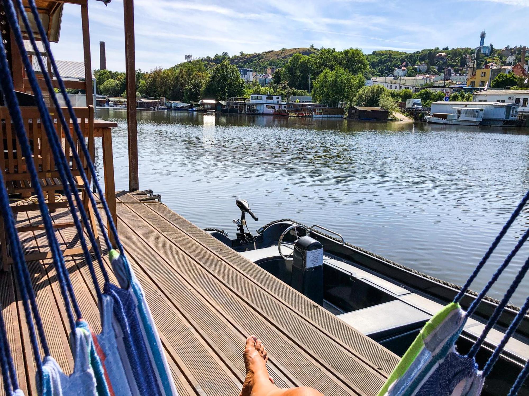 Botel Houseboat Benjamin - Houseboats Benjamin & Franklin