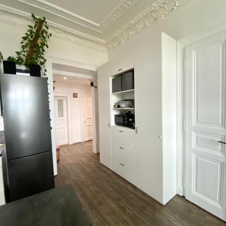 Apartment Zizkov Vol.2