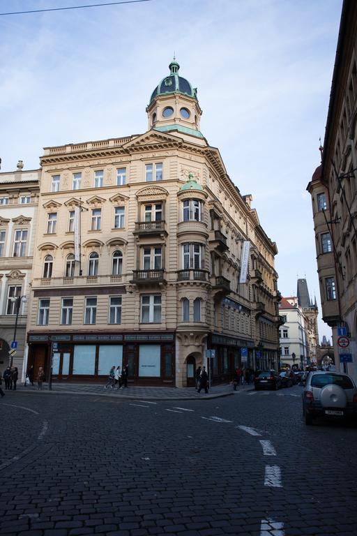 Royal Apartment By Charles Bridge View Of Saint Nicholas Church Prague