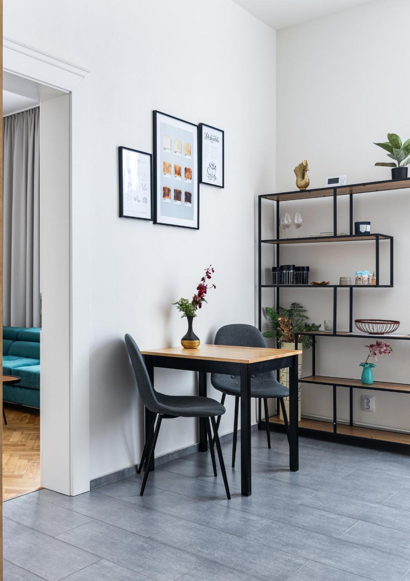 Stay2gether Buzz - O2 Arena - Sleeps 6 Apartment Prague