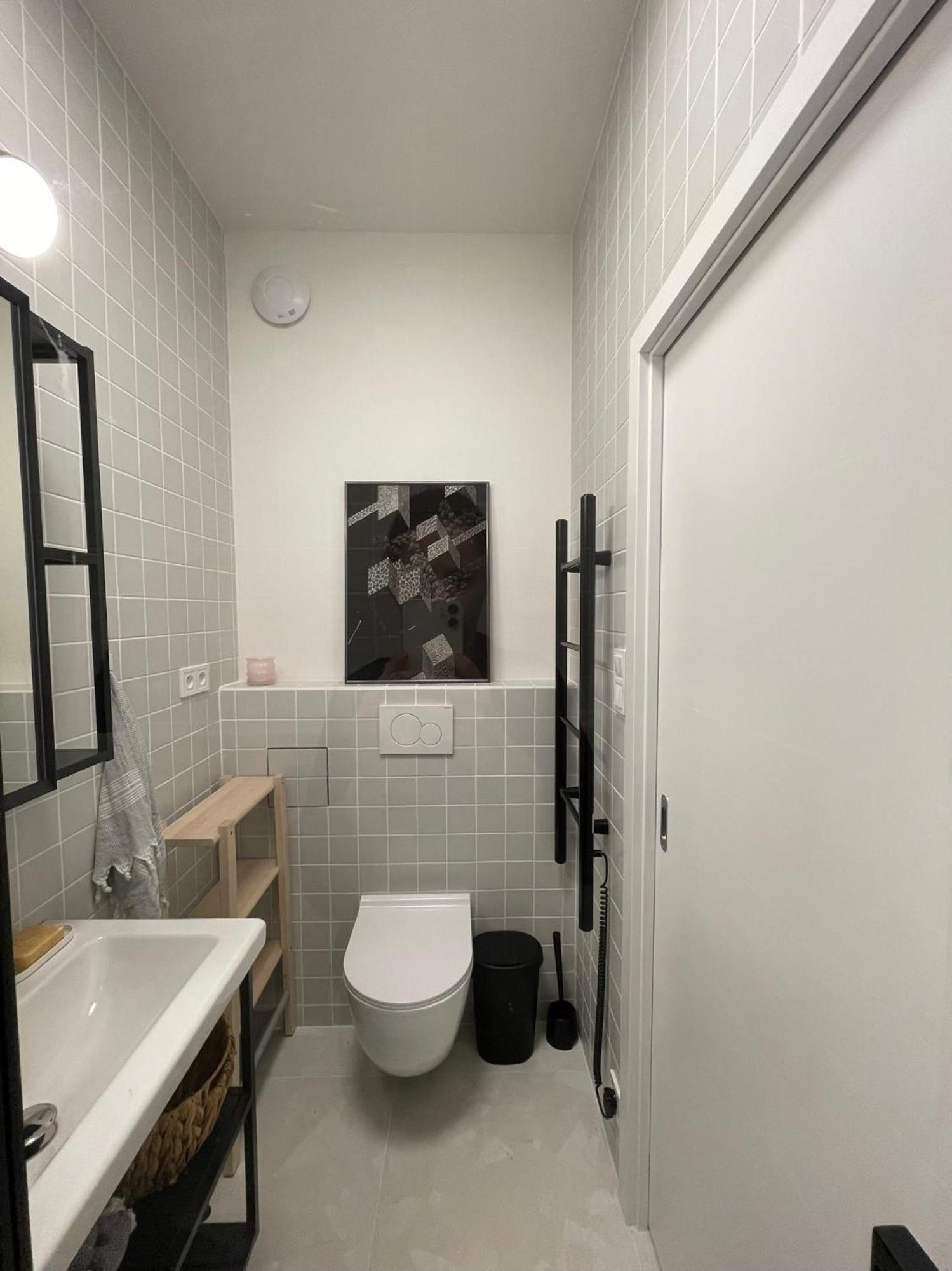 Apartment Urban Retreat I Modern Boho In Lovely Letna District - 10 Minutes From Old Town Prague