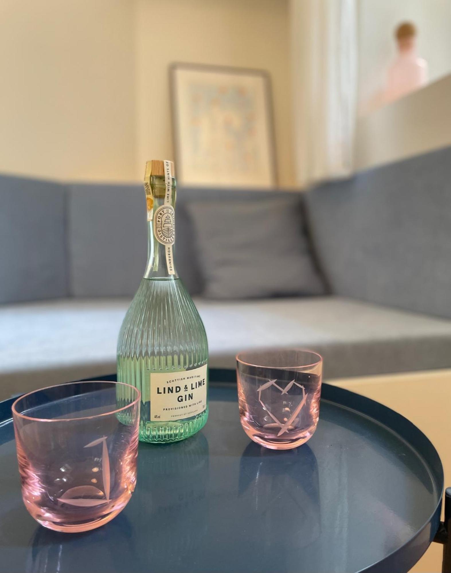 Urban Retreat I Modern Boho In Lovely Letna District - 10 Minutes From Old Town Apartment Prague